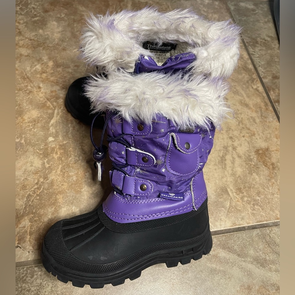 Dream Pairs waterproof and insulated purple/black girls boots